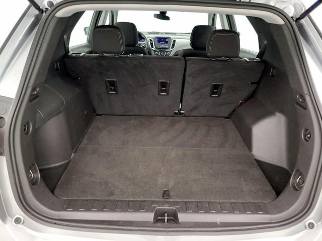 Photo of 2023 Silver Chevrolet Equinox