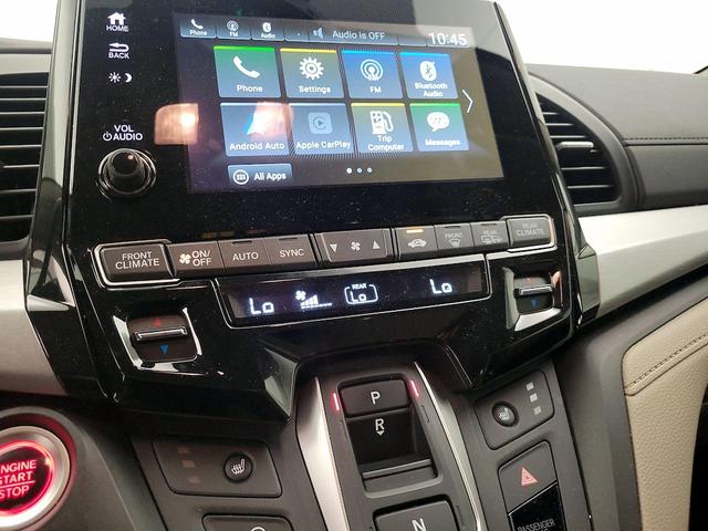 Photo of 2024 White Honda Odyssey