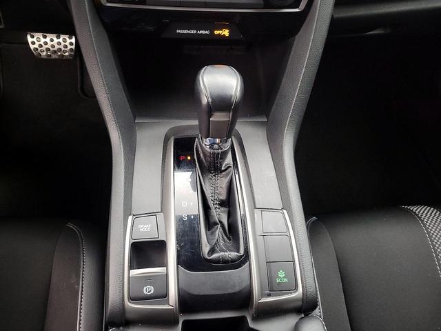 Photo of 2021 Black Honda Civic