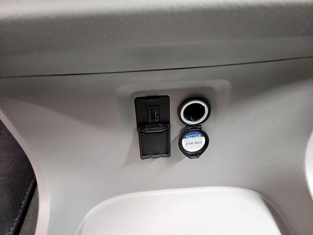 Photo of 2017 Gray Toyota Sienna