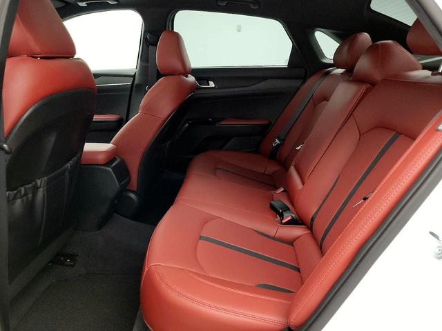 Photo of 2023 White Kia K5
