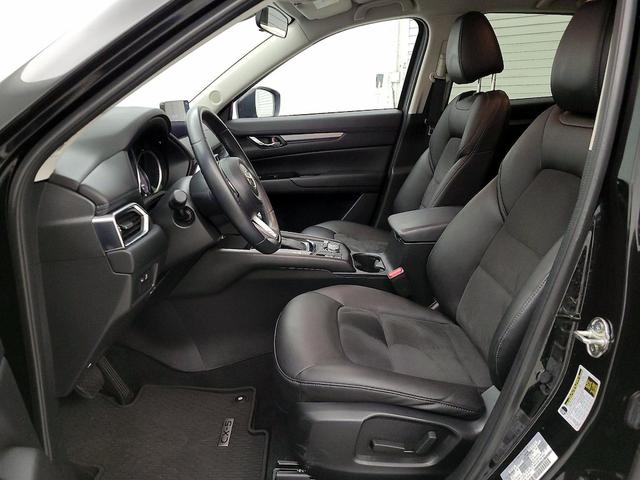 Photo of 2022 Black Mazda CX-5