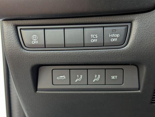 Photo of 2025 Wind Chill Pearl Mazda CX-50
