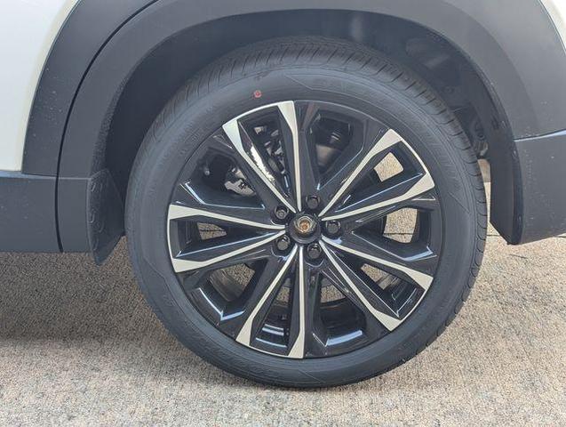 Photo of 2025 Wind Chill Pearl Mazda CX-50