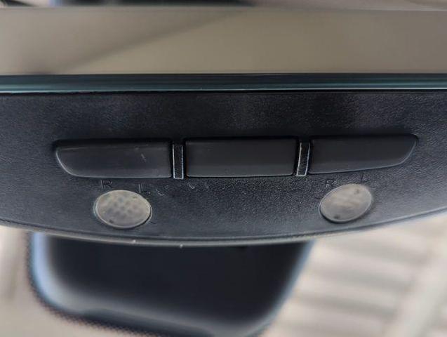 Photo of 2021 Black Mercedes-Benz GLB 250
