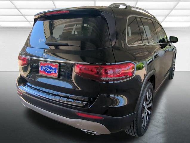 Photo of 2021 Black Mercedes-Benz GLB 250
