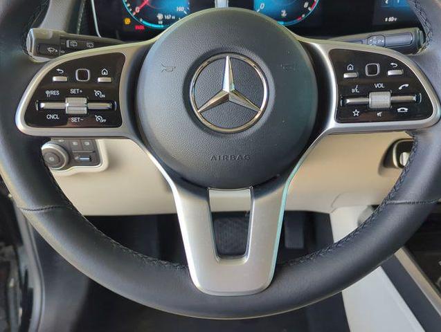 Photo of 2021 Black Mercedes-Benz GLB 250