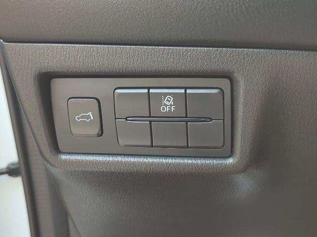 Photo of 2022 Snowflake White Pearl Mica Mazda CX-5