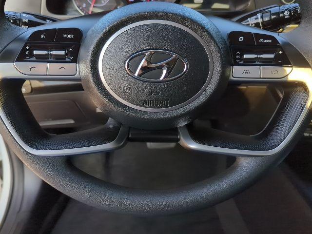 Photo of 2022 Quartz White Hyundai ELANTRA
