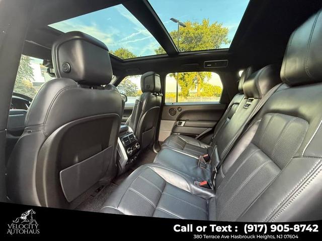 Photo of 2021 Black Land Rover Range Rover Sport