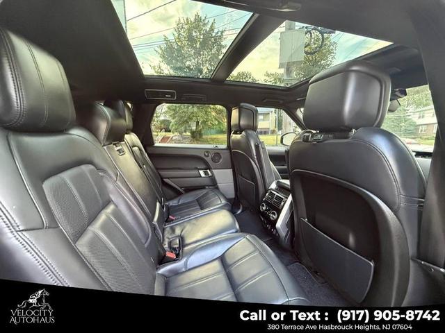 Photo of 2021 Black Land Rover Range Rover Sport