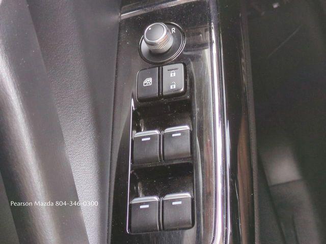 Photo of 2023 Sonic Silver Metallic Mazda CX-9