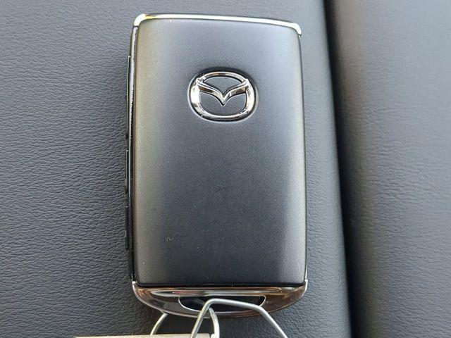 Photo of 2025 Rhodium White Premium Mazda CX-70