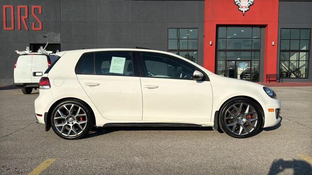 Photo of 2013 Candy White Volkswagen GTI