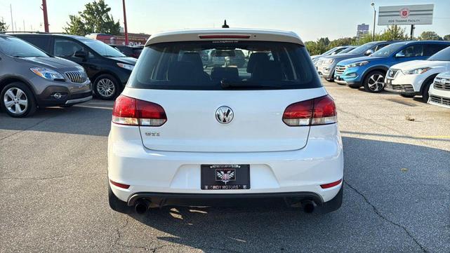 Photo of 2013 Candy White Volkswagen GTI