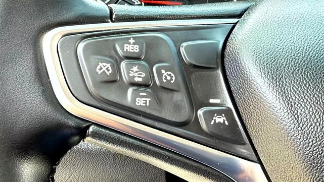 Photo of 2023 Gray Chevrolet Equinox
