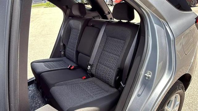 Photo of 2023 Gray Chevrolet Equinox