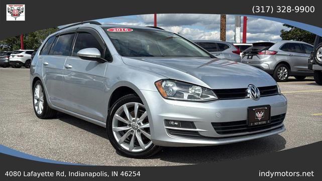 Photo of 2016 Silver Volkswagen Golf SportWagen