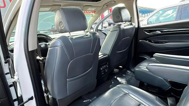 Photo of 2021 White Buick Enclave