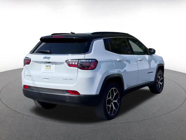 Photo of 2025 Bright White Clearcoat Jeep Compass