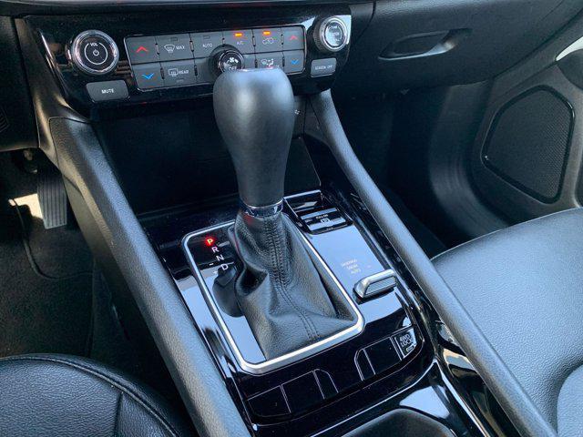 Photo of 2025 Bright White Clearcoat Jeep Compass