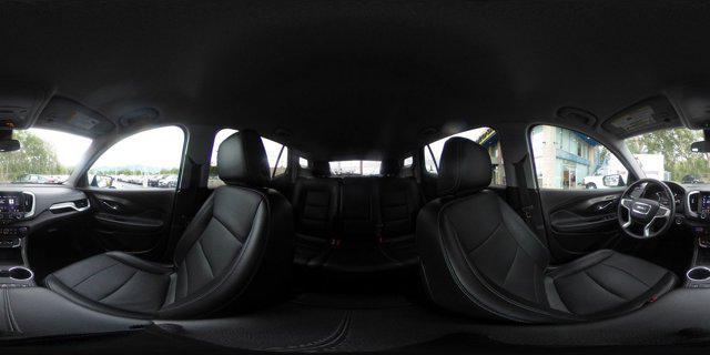 Photo of 2024 Summit White GMC Terrain