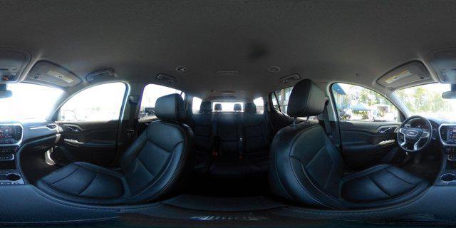 Photo of 2023 Summit White GMC Acadia