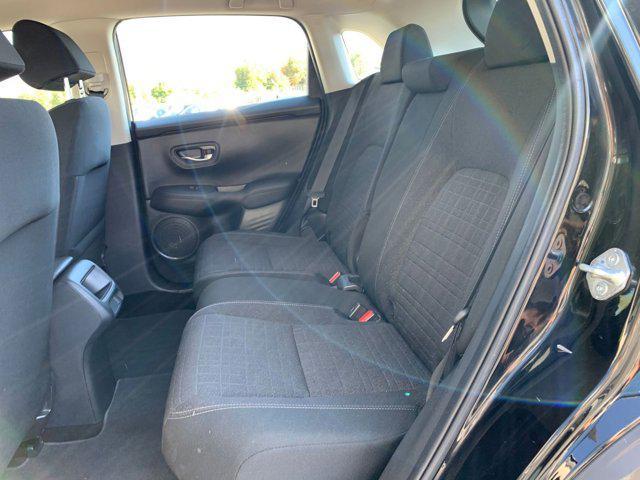 Photo of 2025 Crystal Black Pearl Honda HR-V