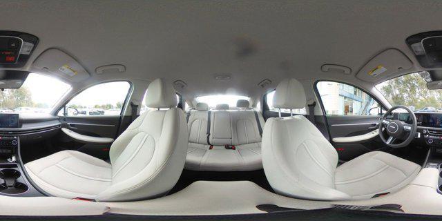 Photo of 2025 Serenity White Hyundai SONATA