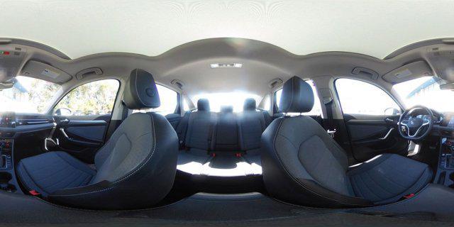 Photo of 2025 Gray Volkswagen Jetta