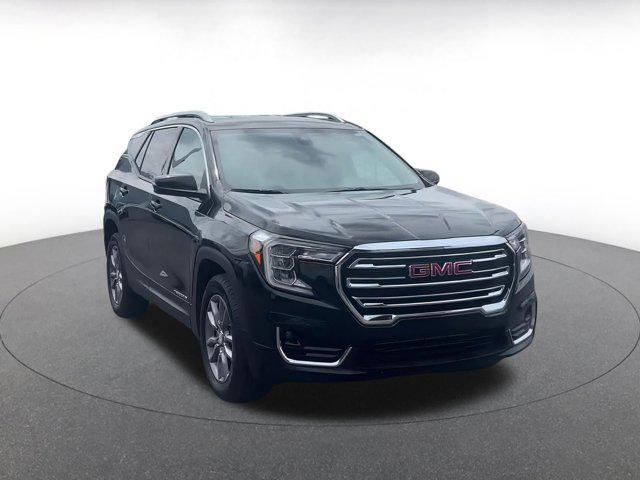 Photo of 2024 Ebony Twilight Metallic GMC Terrain