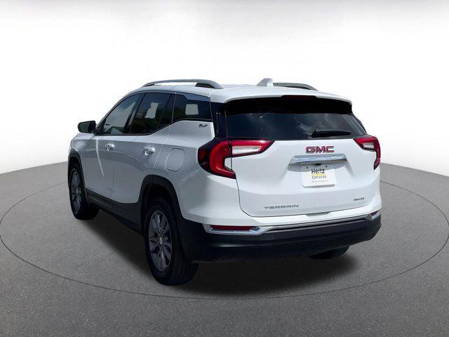 Photo of 2024 Summit White GMC Terrain