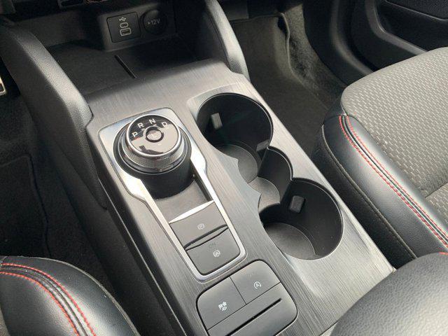 Photo of 2024 Carbonized Gray Metallic Ford Escape