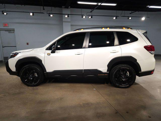 Photo of 2023 Crystal White Pearl Subaru Forester