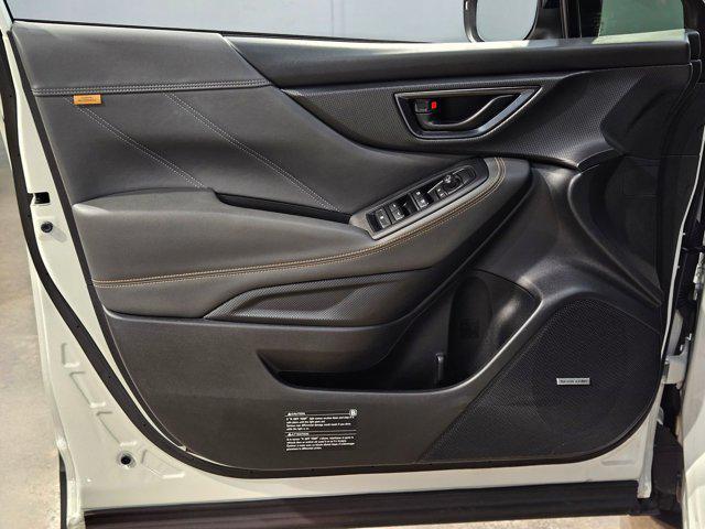 Photo of 2023 Crystal White Pearl Subaru Forester