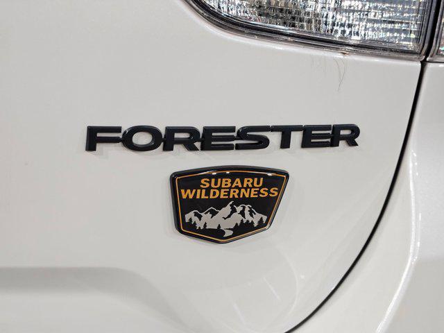 Photo of 2023 Crystal White Pearl Subaru Forester