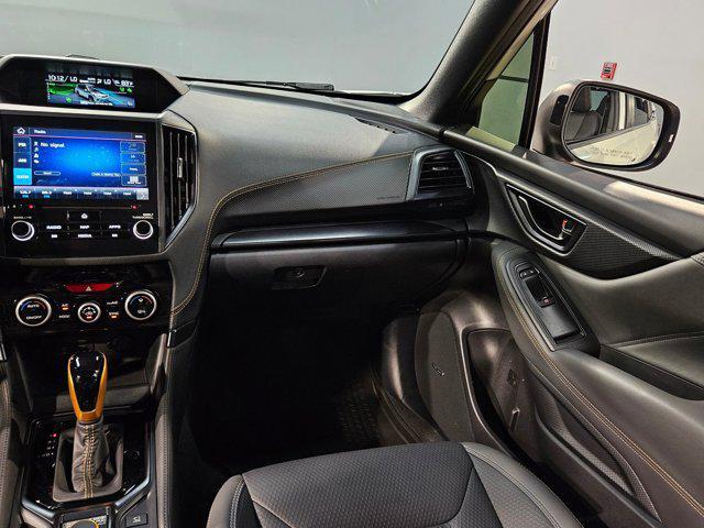 Photo of 2023 Crystal White Pearl Subaru Forester