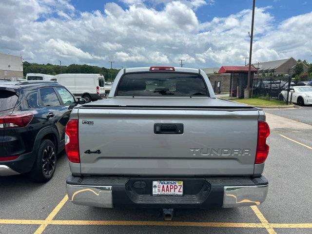 Photo of 2019 Silver Sky Metallic Toyota Tundra