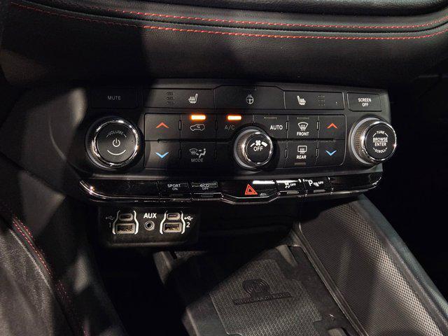 Photo of 2024 White Knuckle Clearcoat Dodge Durango