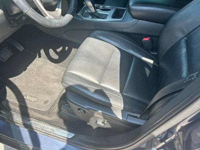 Photo of 2021 Slate Blue Pearlcoat Jeep Grand Cherokee