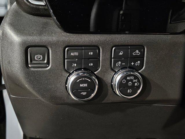 Photo of 2023 Summit White GMC Sierra 1500