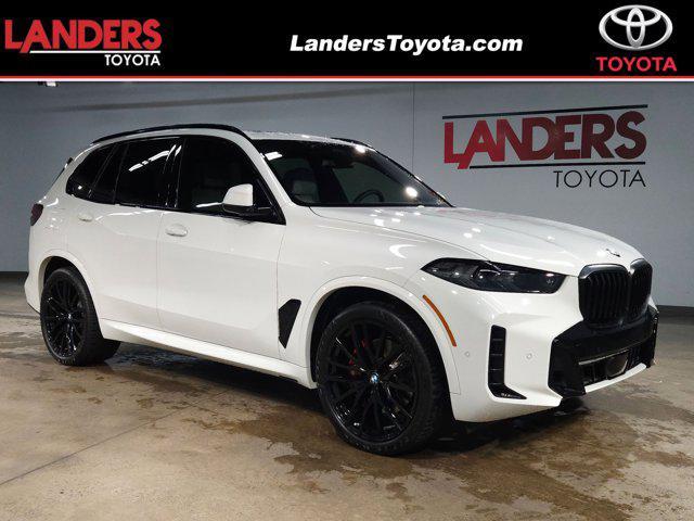 Photo of 2024 Alpine White BMW X5