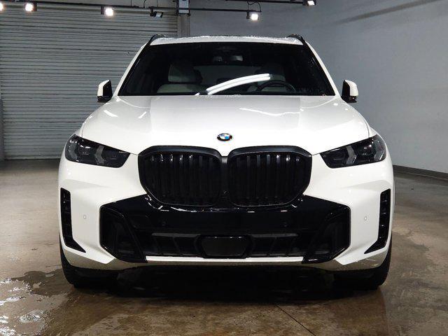 Photo of 2024 Alpine White BMW X5