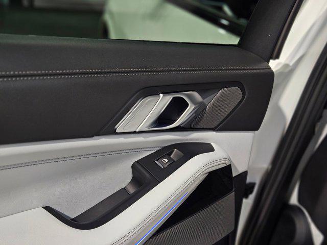 Photo of 2024 Alpine White BMW X5