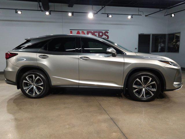 Photo of 2022 Atomic Silver Lexus RX 450h
