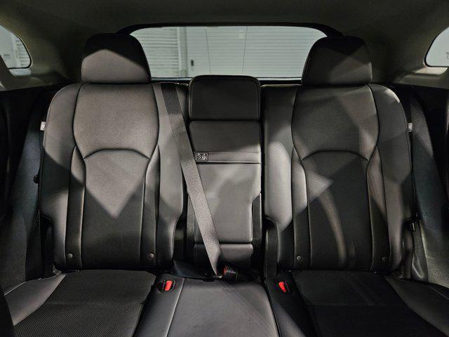 Photo of 2022 Atomic Silver Lexus RX 450h