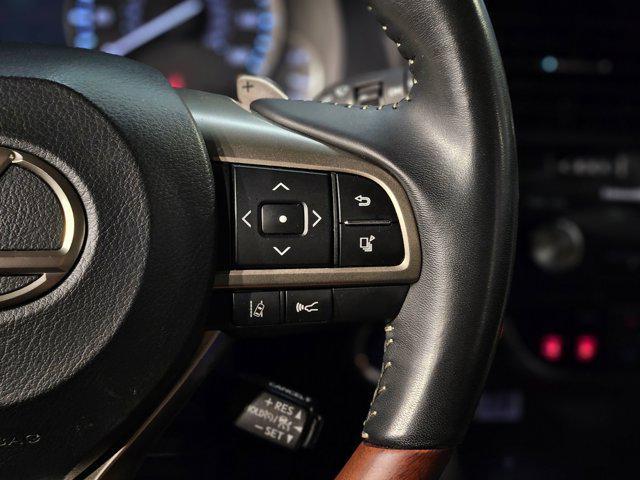 Photo of 2022 Atomic Silver Lexus RX 450h