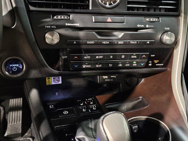 Photo of 2022 Atomic Silver Lexus RX 450h