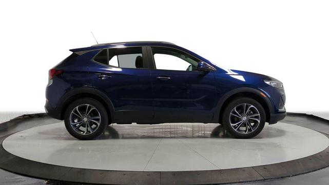 Photo of 2022 Sapphire Metallic Buick Encore GX
