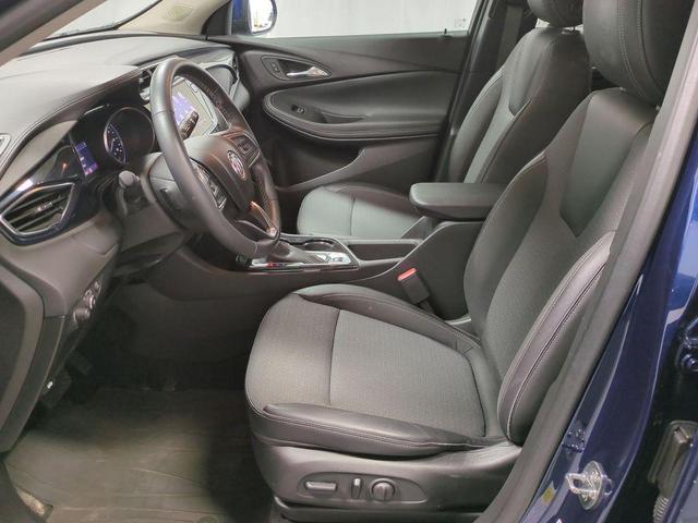 Photo of 2022 Sapphire Metallic Buick Encore GX